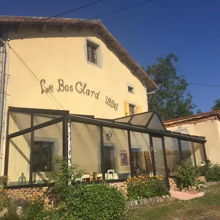 بيت للعطل Le Bos Clard